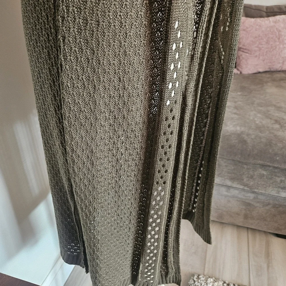 Its Our Time Women's Olive Green Long Length Knit  Open Cardigan NWT - Picture 9 of 15